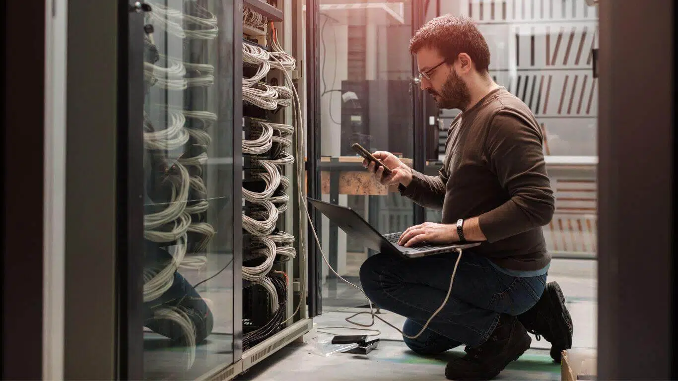 Comunicaciones y Redes